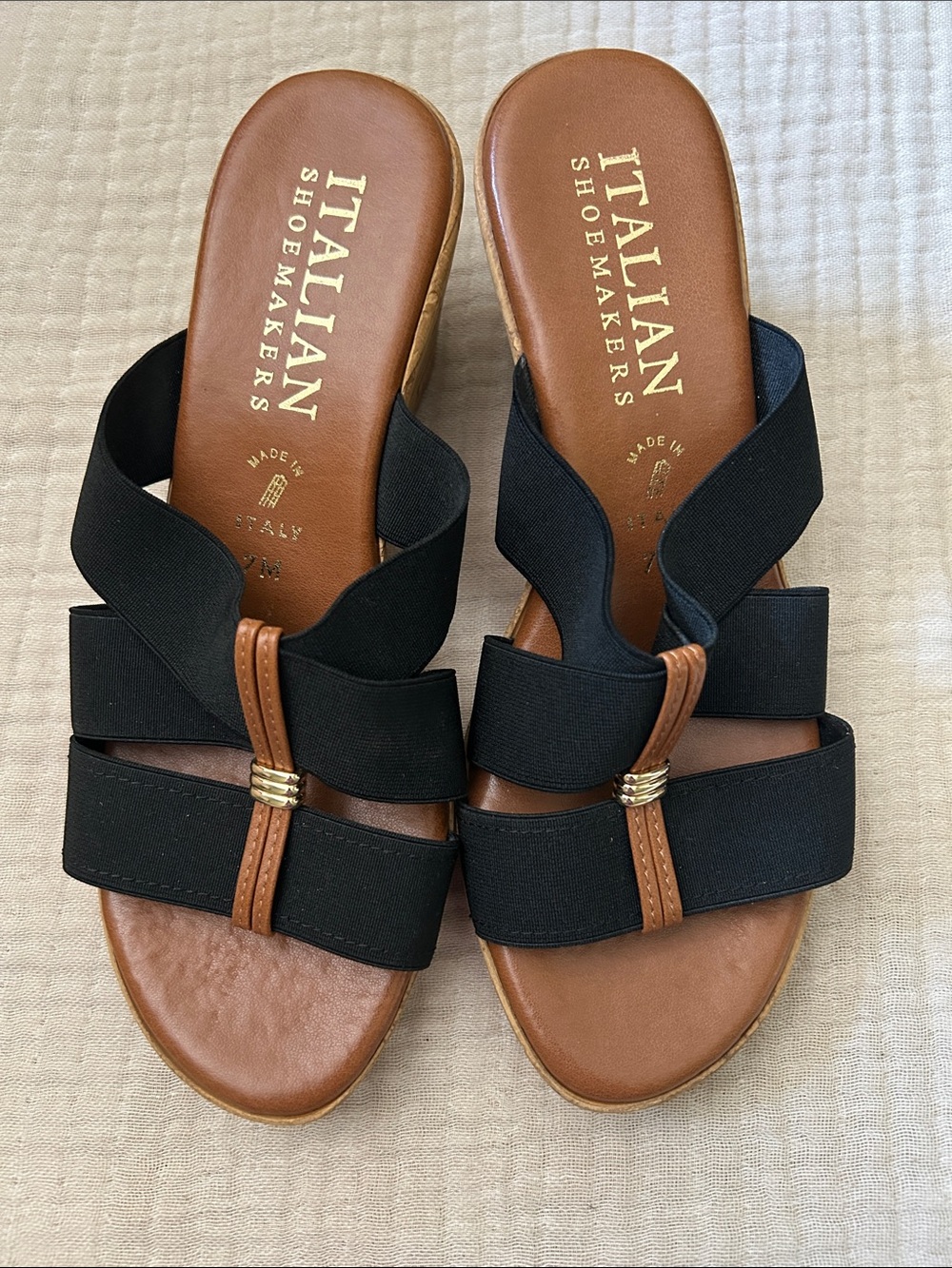 Italian Shoemakers Cover Black and Brown Elastic Crossover Slide Sandals Size 7